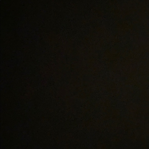 Meet your Posher, Nicole - Picture 1 of 1